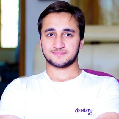 I help founders build and launch MVPs faster—using code when needed, and no-code when it makes sense. Bubble, JavaScript, Python. The goal is to solve problems