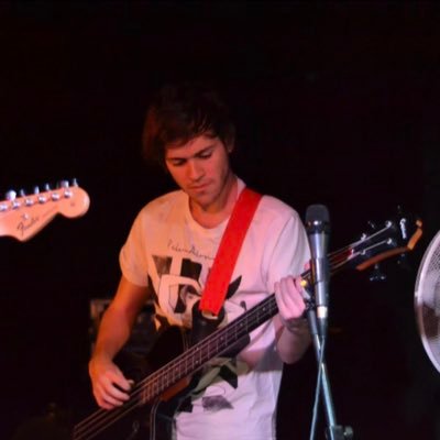 clement_capo_'s profile picture. Binance Angel🇫🇷 - Musician 🎸 -  Informatique  💻