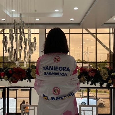 Kandicetaniegra's profile picture. I'd make a deal with God