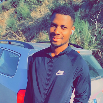 SplendiddN's profile picture. Under the duvet