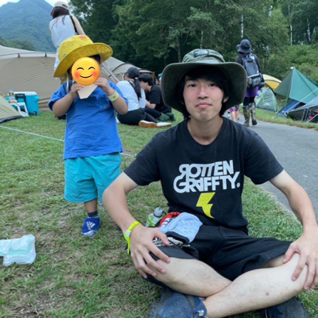 バンド&映画が生き甲斐のアラサー 色んなバンド聞く雑食1番はロットン!関東関西フェス、関東ライブハウス出没します。思いやりとモラルを大事にしてます!3ピース&ツインボーカル大好物🤤良かった仲良くして下さい。リポストいいね多め無言フォロー失礼します🙇♀️インスタにライブレポあげてるので良かったら繋がって下さい。