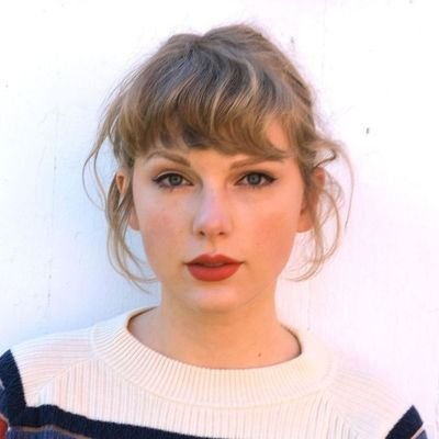 enchanteddolly's profile picture. my heart beats for love 🎈 lizzo x1 🎈