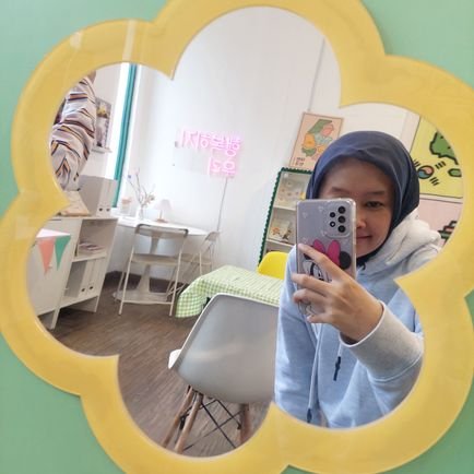 Hervipopy's profile picture. Don't cry over the past live in the present and make it beautiful. :)