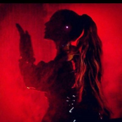 #1 dangerous woman Stan | dm me if I don’t follow you back