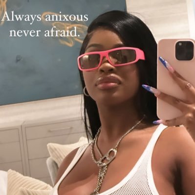 say_suttonn's profile picture. sutton, but on tweeter…