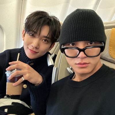 aprilfools_04's profile picture. 🇲🇾 Carat 克拉💎 • 2021                                                                       
     #gyushuawons_feedback
🐶🐈‍⬛🦌🍊🦈🍚