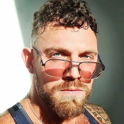 husher9's profile picture. 