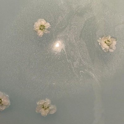 r1tyaaaa's profile picture. 虚妄読み垢 / 20↑/公式ブロ済み/英字3.4文字理解/界隈理解/永久🗝/☕️🐾🌙💍🐈🍠💫🦐🐰🩰🍙🫧🧂💄🐠🧶🌯🤘🧳☪🛰🕊️🏐🌟👧🏻3️⃣🥒🥗🍟