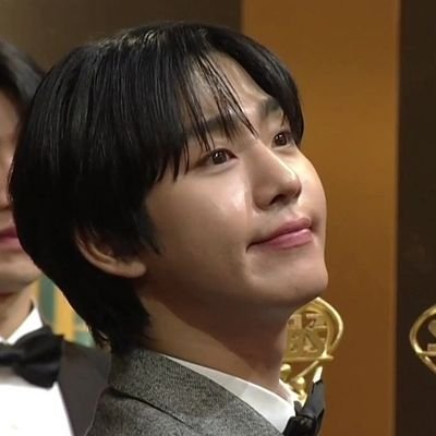 _0216_0423's profile picture. |구독계|