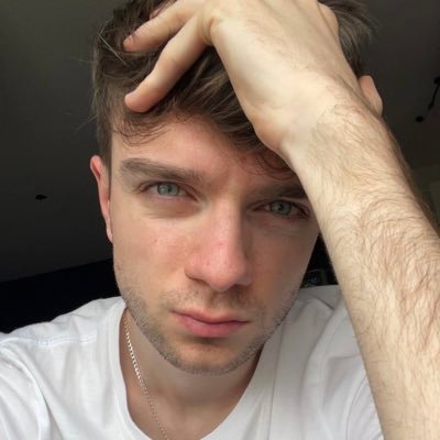 South Coast 🏴 | Xbox Gamertag = Saxonous | Member of the #MythicalSociety 🔥🐔 | BYMB | 🏳️🌈 | BU | I love you 3000 | Console Gamer 🎮