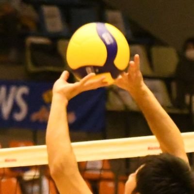 #心はひとつ 🏹🗻#21☆🦖🔥#5☆🐻💫#25☆🇺🇸 #11☆💜🦌 #10☆💚🦌#4☆男子バレー応援中😃📣☆SVよりVリーグ見そうな人☆ライブ行きがちな人☆新米桶入酢飯で出戻りフラッパーなゆうりんちのAIM(!)☆フォローはお気軽に🙆♀☆(注)The大阪のおばちゃん☆口ぐせはシランケド