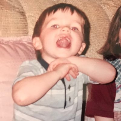 Delusional Mets fan. Friyay enthusiast.