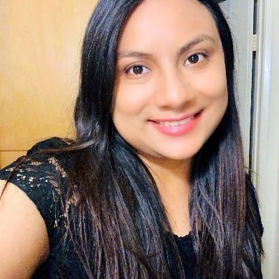 s_rose92's profile picture. CSUB’ 22 🎓
🎾🐱⚾️🏊‍♀️🍎