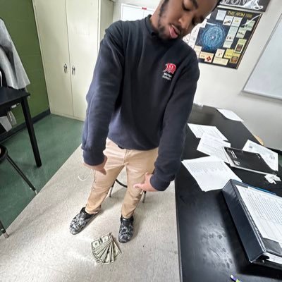 vernie96076's profile picture. A person who says it cannot be done should not interrupt the man doing it.