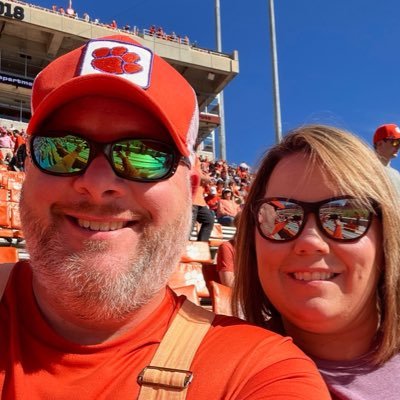 Married to the love of my life, have a amazing daughter, I love Clemson, BBQ, 🏀🏈⚾️⛳️🏒🍺 hunting/ fishing and have the best job ever RSM @ #Unifirst