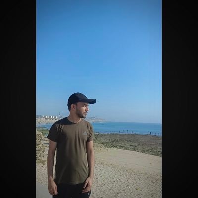 khaqanzeb's profile picture. | IBA | GIKI’19 |