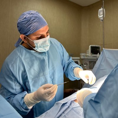 Aldolsterona's profile picture. urólogist