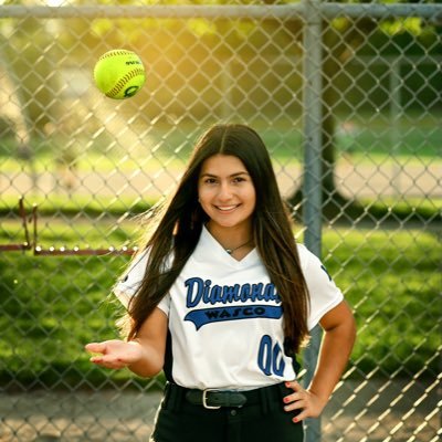 Wasco Diamonds 16U JH 💎 • OF/MI • WAHS varsity softball • C/O 27’ • 4.6/4.0 GPA • Email - bellamarzullo@gmail.com