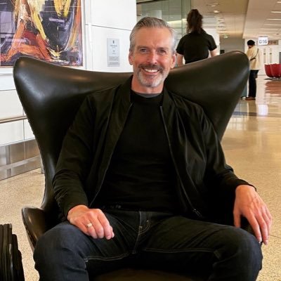 kelis1122's profile picture. Born in Paris, France, traveled to more than 60 countries