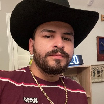 LSU Alumni. The most optimistic nihilist you’ll ever meet . Queer space. 🏳️🌈
✊🏽♐️♎️♍️
He/Him / It / That / They
📸 : casa_de_jose
NativeMexican American