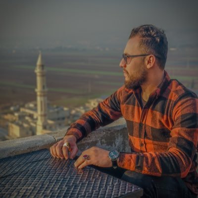 Mohamad_Nour9's profile picture. سَيَذكُـرُنــي قَومــي إِذا جَـدَّ جِـدُّهُم وَفي اللَيلَـةِ الظَلمـاءِ يُـفتَقَدُ الـبَـدرُ .. 🖤🌙 #FCB