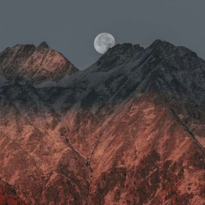 rajhie_a's profile picture. 