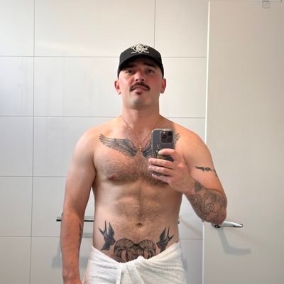 Follow me on insta: Taylorthorn24 / Fat Ass / Thick 🐓/ More coming 🔜 🌶️