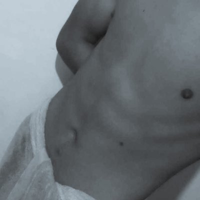 18 Years and 18cm🍆, Contenido Hot y personalizado al DM📥🔥. Canal de Telegram disponible 💯.