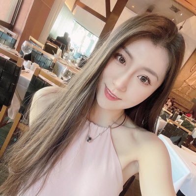 anj_widson's profile picture. 