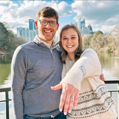Director of Government Relations - KSU
Fmr:
Comms Director - City of Sandy Springs,
Director - Senate Press Office |
Likes and RTs are not endorsements