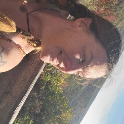 FeatsGypsy's profile picture. Just a person out in the world. trying the best I can to be love.