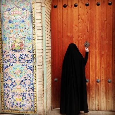 با افتخار من یک مادرم ☀️
دو تا مغز بادوم دارم😍
۲۰ سال مدیر امور اداری یک کارخانه هستم✍
کارگر تعهد پیشرفت
🇮🇷با افتخار کارگرم🇮🇷