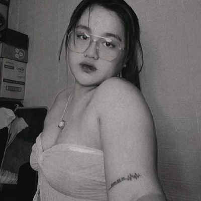 Bubble21661308's profile picture. all i want is mental peace.