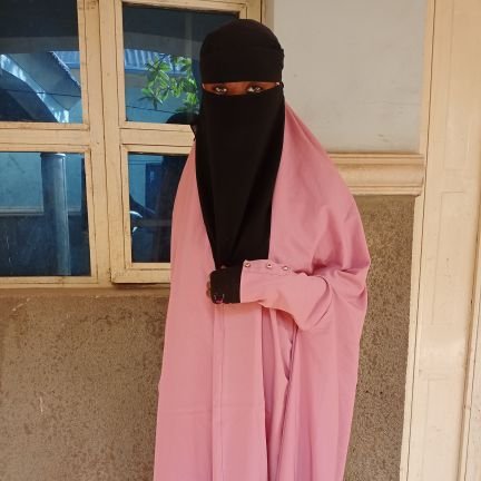simple and unique 🙅.....last born......abusite😎// proudly muslimah