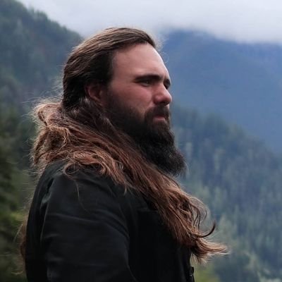 Technical Games Designer at Final Strike Games.
prev. Free Range Games and That's No Moon.
he/him.
37.
My opinions are your own.