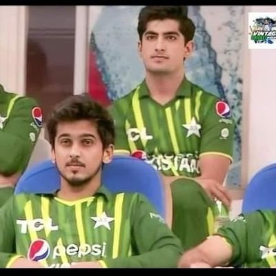 ali_azhar77872's profile picture. 