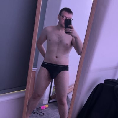 🔞 NSFW 🔞 | 23 | Gay | ⬆️⬆️ | Scottish 🏴󠁧󠁢󠁳󠁣󠁴󠁿 |Single | He/Him