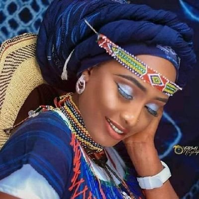 Scorpio🦂, Sapiophile, Family first Family last, Deen over Duniya, Movie buff,Knowledge freak, Book lover, Student of Euler🎓