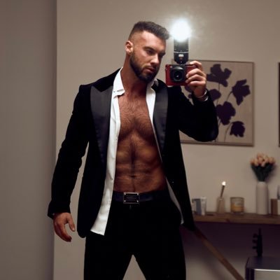 📍LA BASED🏝️CREATIVE HEDONIST🐐💦 TOP 0.2%