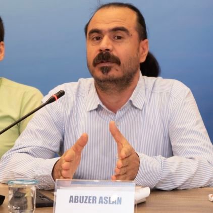 Yedek Hesabımdır...
Asıl Hesabım @AbuzerAslan
Okmeydanı Ağız ve Diş Sağlığı Hastanesinde Çalışıyor