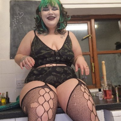 DMS ARE OFF THEYRE BUSTED ❌️ FREE OF + FANSLY TRIALS 👹