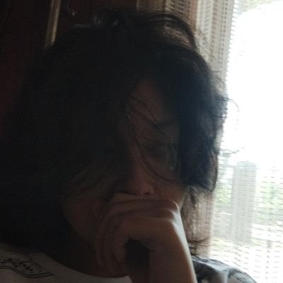 mybjusthomesick's profile picture. it's so annoying