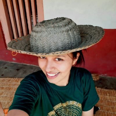 nabina21's profile picture. 