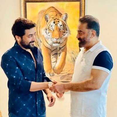FF LOVER...❌🥵
SILENT KILLER...😊😻
SURYA ரசிகன்...💯🔪