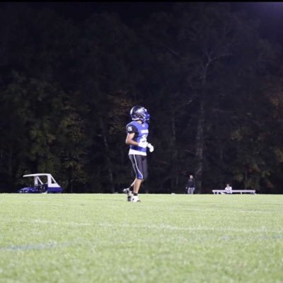 Merrimack 2025/5’6, 165 pound/QB|RB|DB/ 3.8 GPA/ National Honors Society: Cell: 603-377-1978