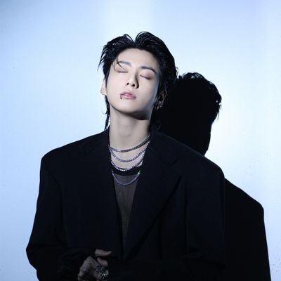 Stream SNTY - https://t.co/7pLzDhLOEV
/Stream GOLDEN https://t.co/dhbdqY1M9m
