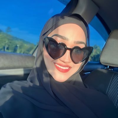 damia_mirza's profile picture. angel face devil thoughts