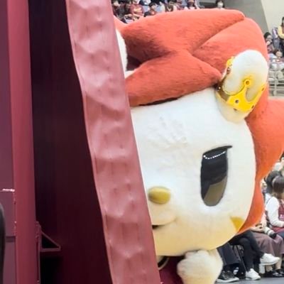 毎日遊んでばかりいる暇な社会人。本業はポケモントレーナー、特技はリスク分析。趣味は妄想音楽、人体実験等多数。幾つになっても外面、内面共に美しくありたい。精神年齢3歳。wocean。
  #まらしぃ #よみぃ #ONEOKROCK #THEORALCIGARETTES #ALEXANDROS #米津玄師 #wocean