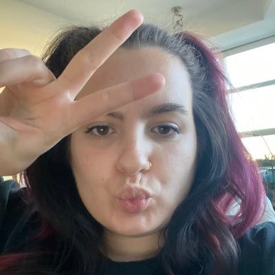 she/her ⢠gemini rising, pisces sun, taurus moon ⢠gay, chaotic good, probably thinking about food ⢠paypal: venombabe13@gmail.com