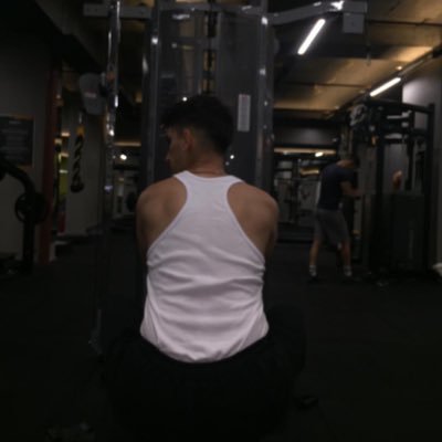 br0think's profile picture. 